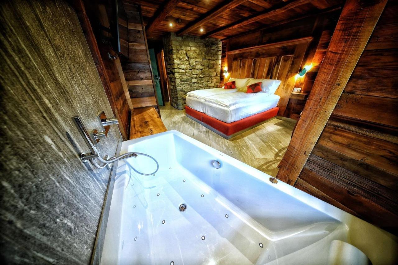 Hotel Cafe Quinson Relais De Charme Morgex Zewnętrze zdjęcie